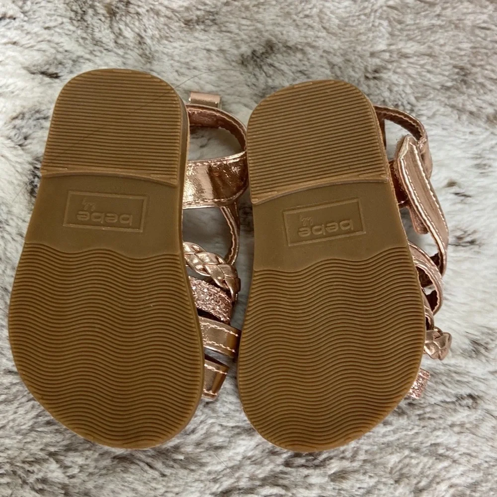 bebe nwot sandals